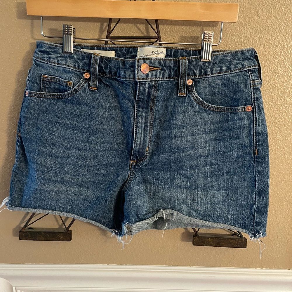 Universal Thread Blue Jean Short Shorts 8/29